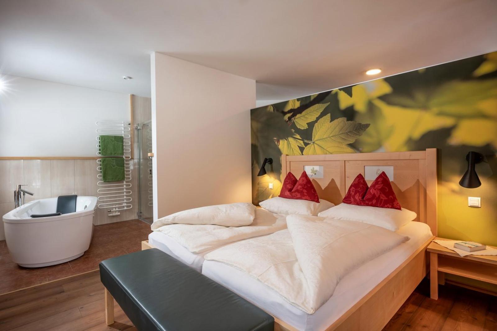 Natur-&Wanderhotel Tuxertal Eksteriør billede