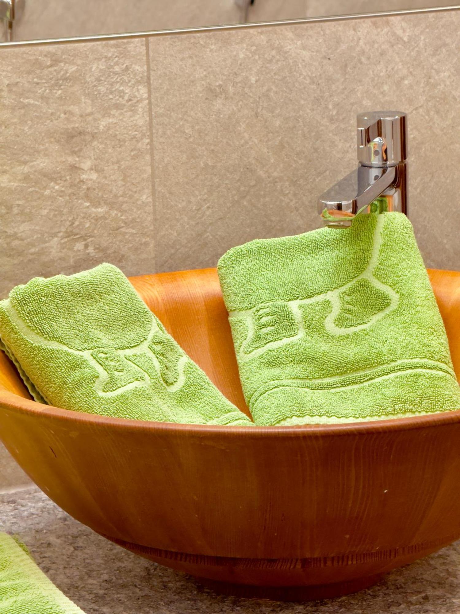 Natur-&Wanderhotel Tuxertal Eksteriør billede