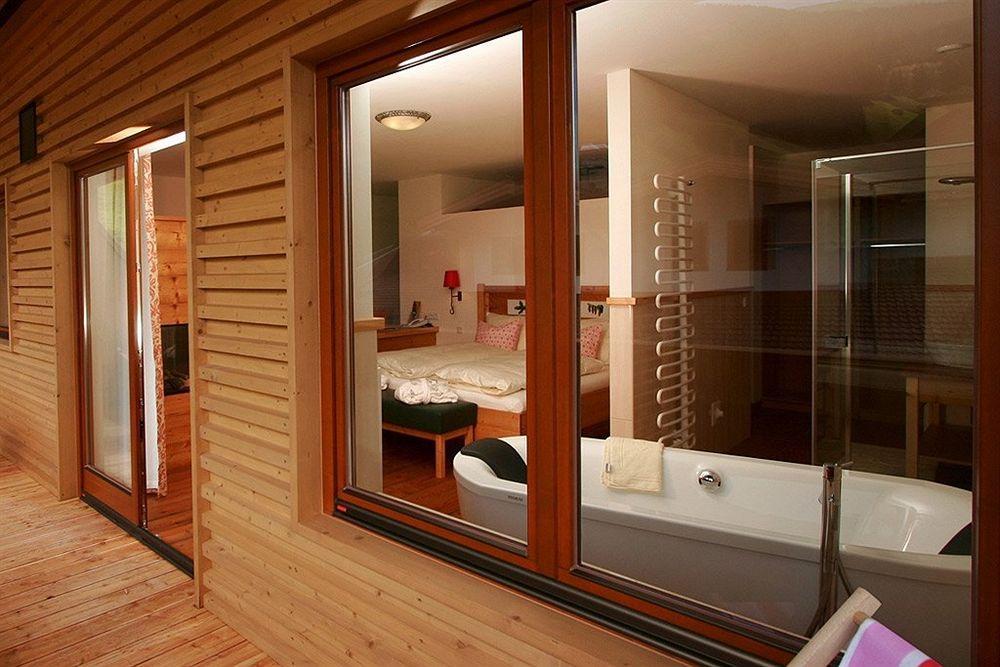 Natur-&Wanderhotel Tuxertal Eksteriør billede